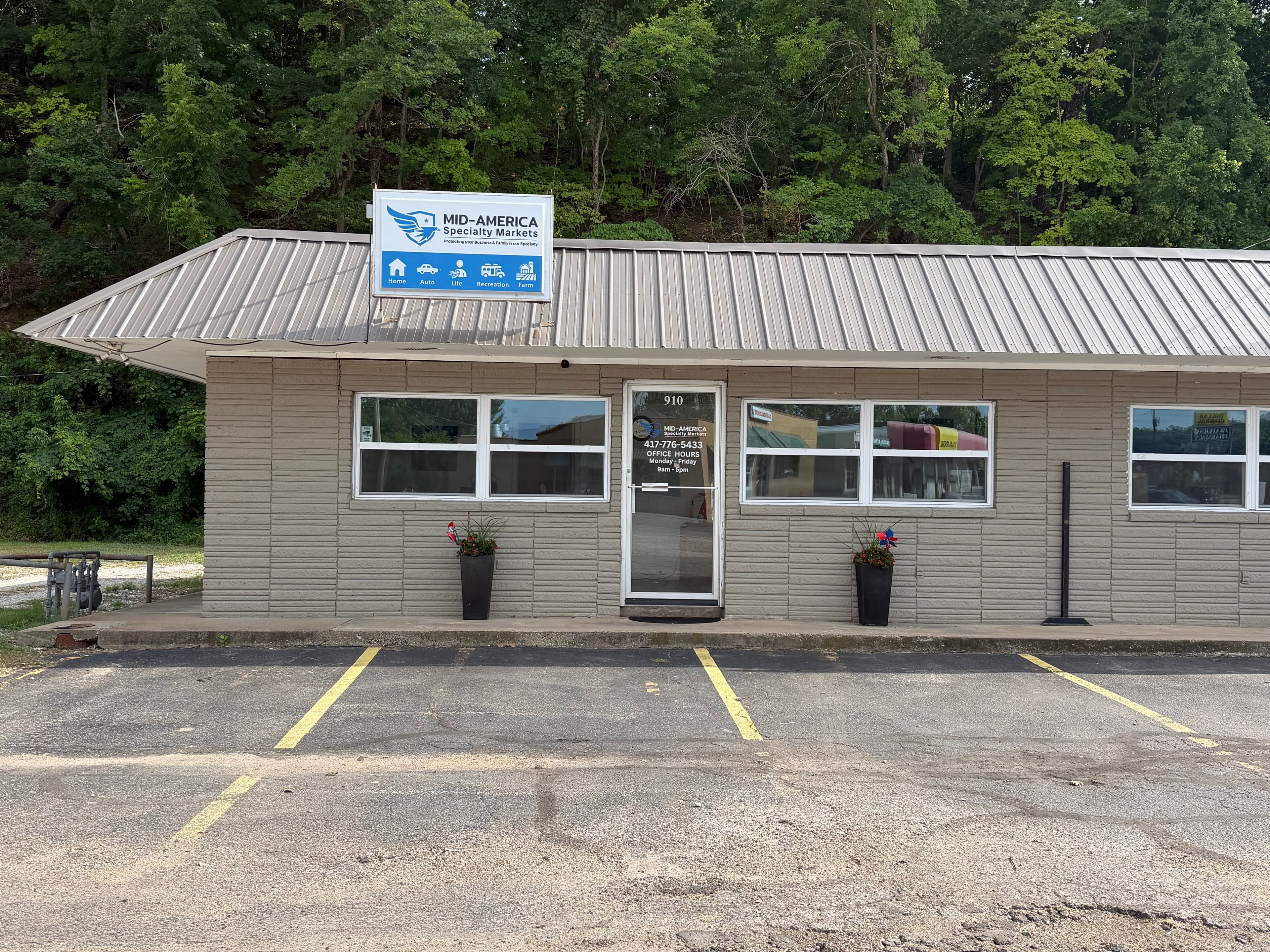 Mid-America Specialty Markets Seneca office